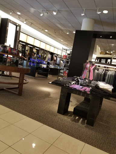 Department Store «Nordstrom Waterside», reviews and photos, 5489 Tamiami Trail N, Naples, FL 34108, USA