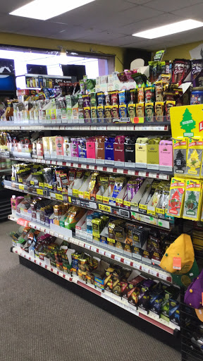 Vaporizer Store «Cigarette Outlet & Vapor Lounge», reviews and photos, 2141 Lincoln Hwy E, Lancaster, PA 17602, USA