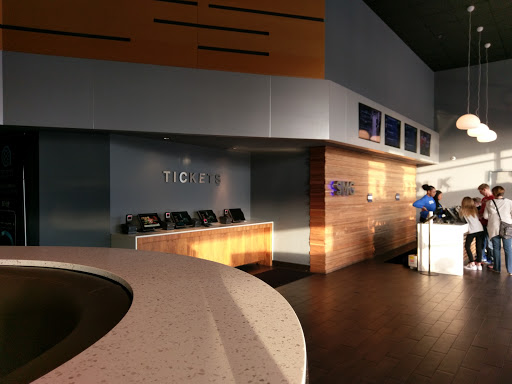 Movie Theater «Studio Movie Grill», reviews and photos, 8580 Hwy 6 N, Houston, TX 77095, USA