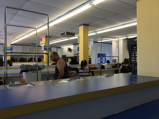 Laundromat «San Gabriel Laundry», reviews and photos, 305 S San Gabriel Blvd, San Gabriel, CA 91776, USA