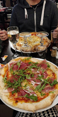 Pizza du Restaurant italien Il Paradiso à L'Isle-Adam - n°13