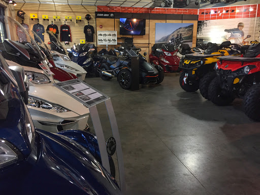 Motorcycle Dealer «RideNow Powersports Ocala», reviews and photos, 3880 N US Hwy 441, Ocala, FL 34475, USA