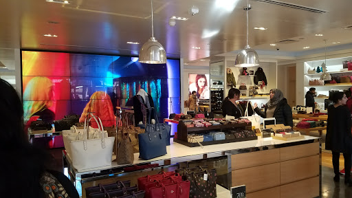 Shopping Mall «Twin Cities Premium Outlets», reviews and photos, 3965 Eagan Outlets Pkwy, Eagan, MN 55122, USA