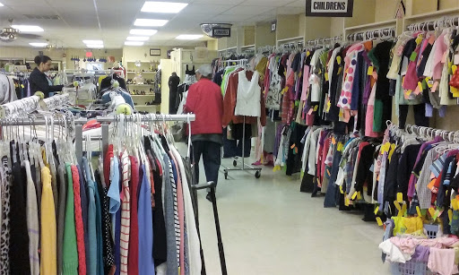 Thrift Store «VNACJ Thrift and Consignment Shop», reviews and photos, 69 Main St, Manasquan, NJ 08736, USA
