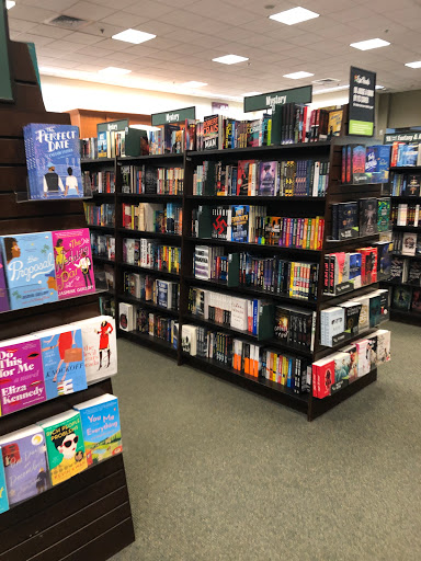 Book Store «Barnes & Noble», reviews and photos, 631 E Boughton Rd, Bolingbrook, IL 60440, USA
