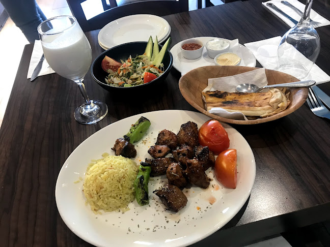 Eastanbul Ocakbasi & Restaurant Meza Bar - Restaurant