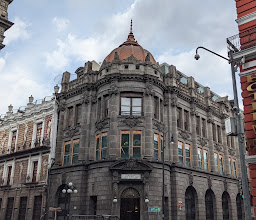 Tienda Museo Salón Candiles \