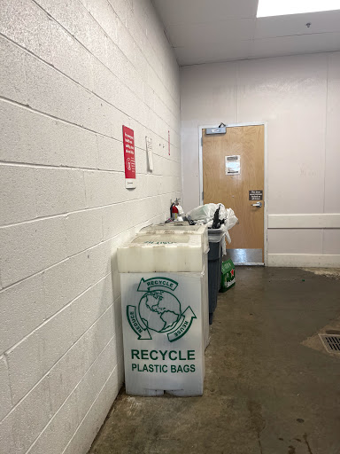 Grocery Store «Stop & Shop», reviews and photos, 2350 N Ocean Ave, Farmingville, NY 11738, USA