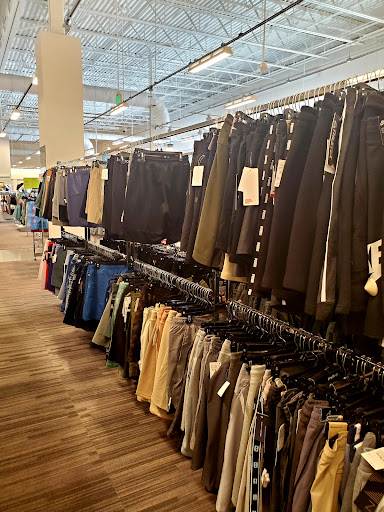 Department Store «Nordstrom Rack Hamilton Crossings», reviews and photos, 750 N Krocks Rd #303, Allentown, PA 18106, USA