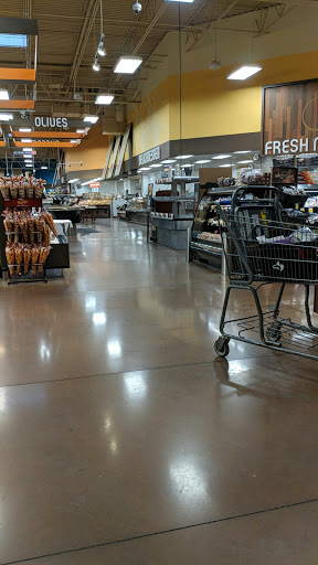 Grocery Store «Kroger Marketplace», reviews and photos, 1931 Jesse Jewell Pkwy SE, Gainesville, GA 30501, USA