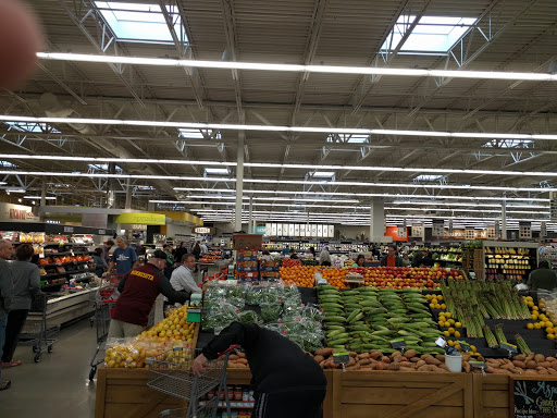 Grocery Store «Hy-Vee», reviews and photos, 6150 Egan Dr, Savage, MN 55378, USA