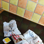 Photo n° 1 de l'avis de maxime.e fait le 12/08/2022 à 11:31 pour KFC Villebon à Villebon-sur-Yvette