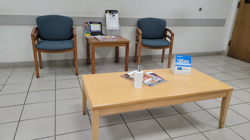 Auto Repair Shop «Quick Lane Tire & Auto Center», reviews and photos, 1136 SW Wanamaker Rd, Topeka, KS 66604, USA