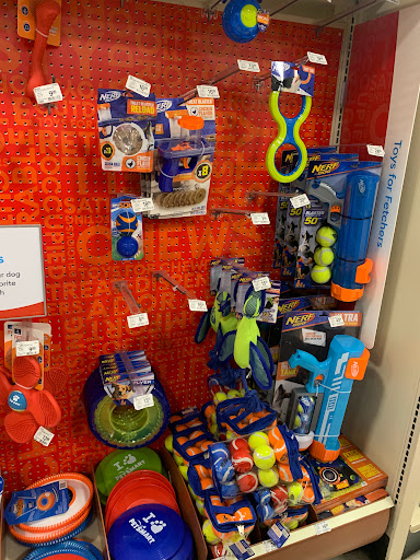 Pet Supply Store «PetSmart», reviews and photos, 73 RHL Blvd, South Charleston, WV 25309, USA