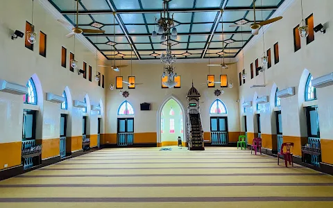 Maha Nak Mosque image