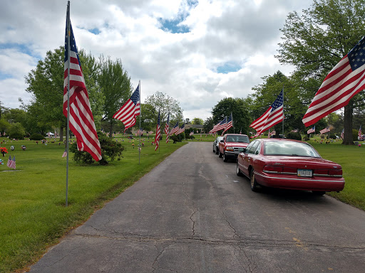 Funeral Home «Cedar Memorial Funeral Home», reviews and photos, 4200 1st Ave NE, Cedar Rapids, IA 52402, USA