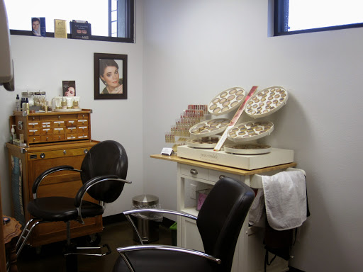 Skin Care Clinic «DermaHealth Laser & Skin Care Clinic», reviews and photos, 1850 S Stewart Ave, Springfield, MO 65804, USA