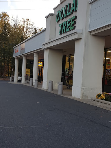 Shopping Mall «Blue Star Shopping Center», reviews and photos, 1701 US-22, Watchung, NJ 07069, USA