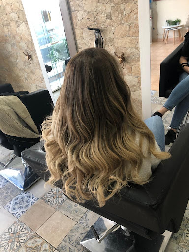 Peluquería Él & Ella en Talavera de laReina, Toledo