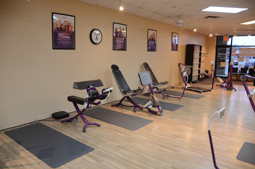 Health Club «Curves - Champaign», reviews and photos, 2227 S Neil St, Champaign, IL 61820, USA