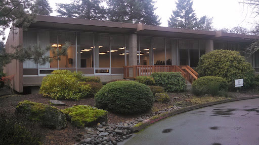 Academy Mortgage - Salem, 3831 Fairview Industrial Dr SE Suite 100, Salem, OR 97302, Mortgage Lender