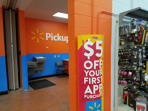 Discount Store «Walmart», reviews and photos, 1555 N Rand Rd, Palatine, IL 60074, USA