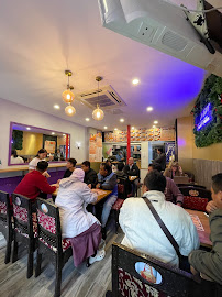 Atmosphère du Restaurant indien moderne ZAEKA Restaurant INDIEN Fast Casual à Paris - n°2