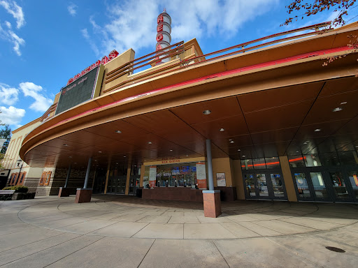 Movie Theater «Regal Cinemas Bridgeport Village 18 & IMAX», reviews and photos, 7329 SW Bridgeport Rd, Tigard, OR 97224, USA