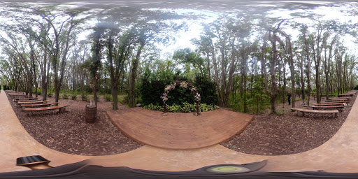 Wedding Venue «Florida Rustic Barn Weddings - Prairie Glenn», reviews and photos, 1201 Swilley Rd, Plant City, FL 33567, USA