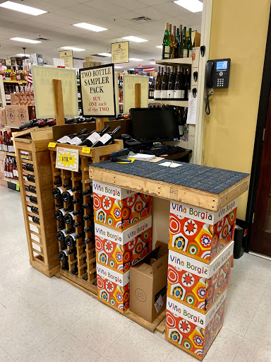 Wine Store «Manchester Wine & Liquors», reviews and photos, 1010 Tolland Turnpike, Manchester, CT 06042, USA