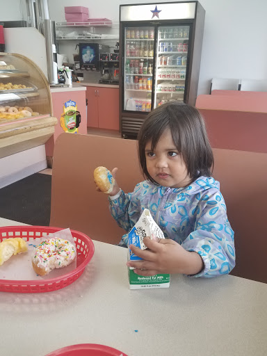 Donut Shop «Sunrise Donuts», reviews and photos, 68 E Washington St, Petaluma, CA 94952, USA