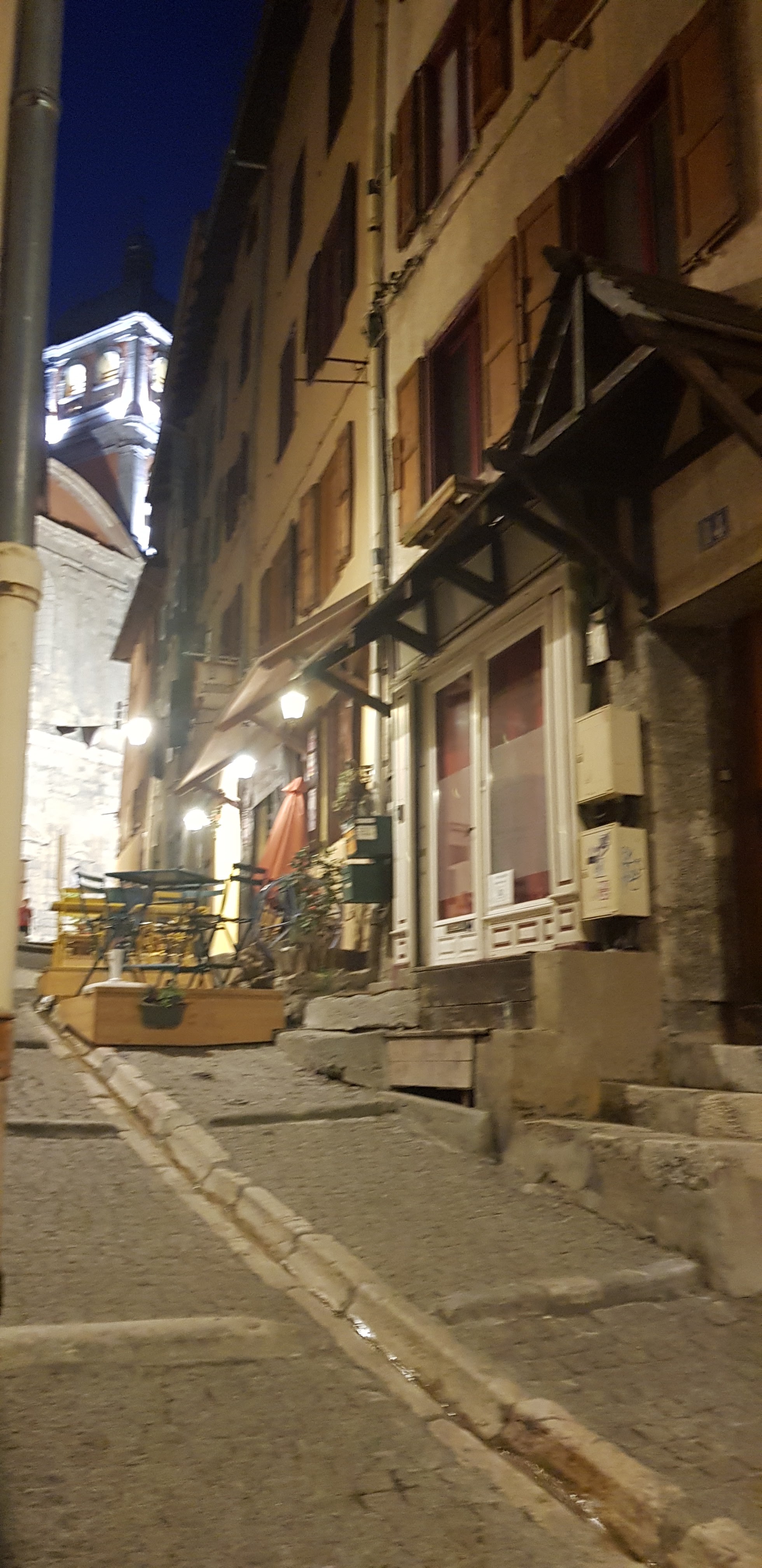 Photo n° 5 de l'avis de bovard.e fait le 19/07/2023 à 20:15