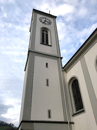 Kommentare und Rezensionen über Pfarrei St. Gallus, Katholische Kirche Kriens