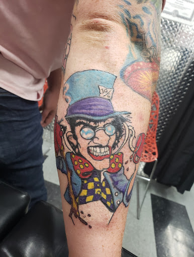 Tattoo Shop «22 Caliber Tattoo Studio», reviews and photos, 3501 Parsons Ave, Columbus, OH 43207, USA