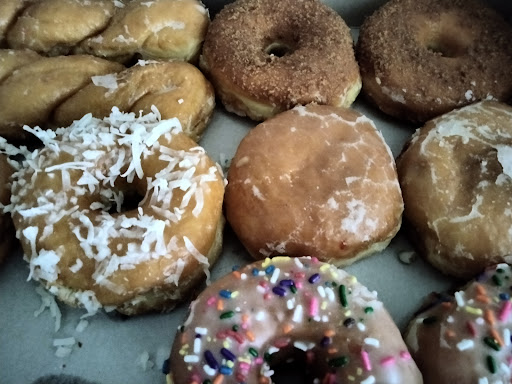 Donut Shop «Yum Yum Donuts», reviews and photos, 9886 Central Ave, Montclair, CA 91763, USA