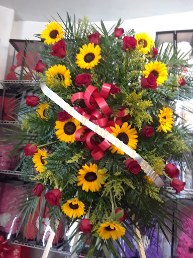 Florist «Genesis Flower And Gift Shop», reviews and photos, 1801 N Garey Ave, Pomona, CA 91767, USA