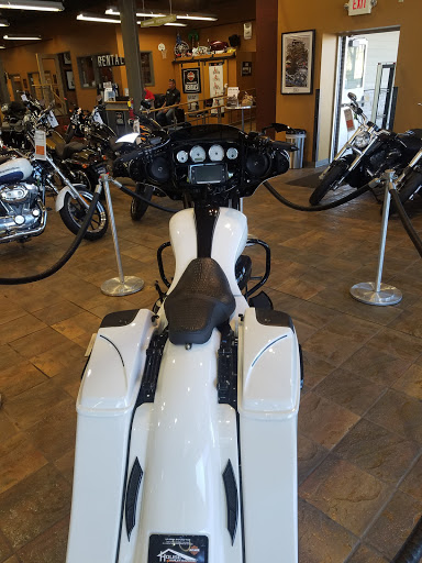 Harley-Davidson Dealer «House of Harley-Davidson®», reviews and photos, 6221 W Layton Ave, Milwaukee, WI 53220, USA