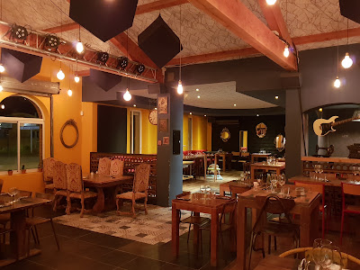 PLAN B - Cuisine & Art Café à Hyères
