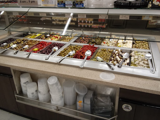 Supermarket «Giant Eagle Supermarket», reviews and photos, 111 W Madison St, Rochester, PA 15074, USA