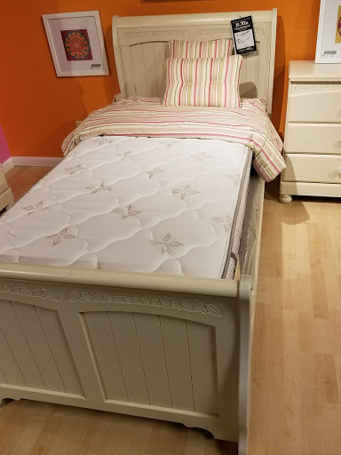 Furniture Store «Gardiner Wolf Furniture», reviews and photos, 6415 Baltimore National Pike, Catonsville, MD 21228, USA