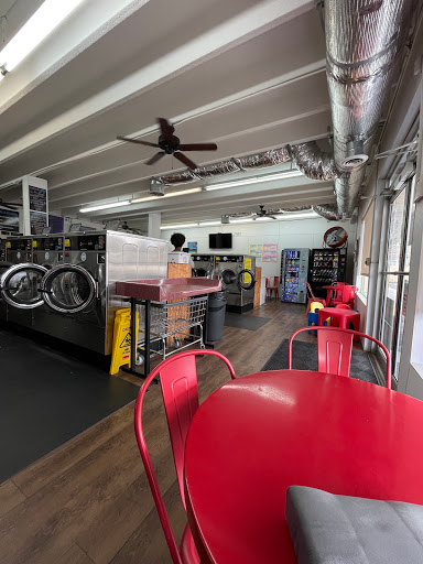 Laundromat «The Panhandle Laundry Co», reviews and photos, 34 Wright Pkwy NW, Fort Walton Beach, FL 32548, USA