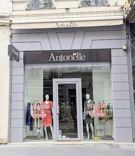 Antonelle à Lyon