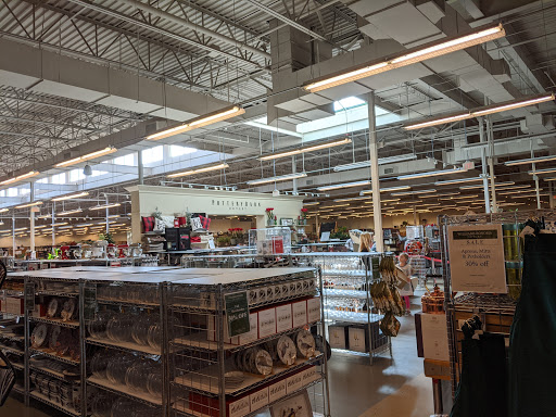 Outlet Store «Pottery Barn Outlet», reviews and photos, 3939 I-35 #920, San Marcos, TX 78666, USA