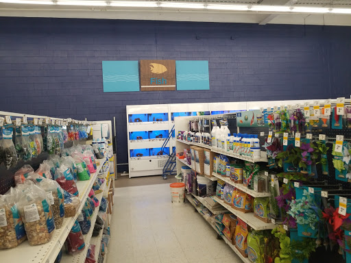 Pet Supply Store «Petco Animal Supplies», reviews and photos, 1311 E Army Post Rd, Des Moines, IA 50315, USA