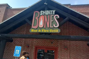 Smokey Bones Peachtree City image