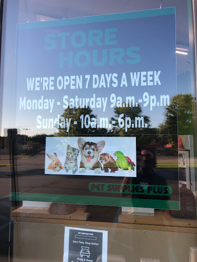 Pet Supply Store «Pet Supplies Plus», reviews and photos, 2649 E Grand River Ave, Howell, MI 48843, USA