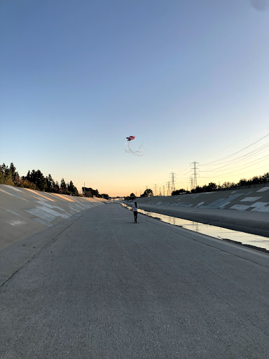 Self-Storage Facility «Storage Outlet Bellflower», reviews and photos, 10326 Foster Rd, Bellflower, CA 90706, USA