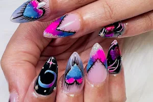 MTV Nails image