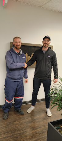 We Buy Houses in Kentucky - Photo 4 - Car repair in Louisville, KY, Cleveland