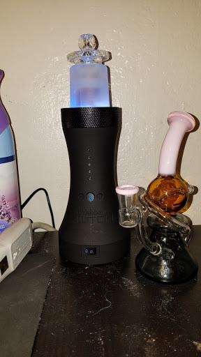 Tobacco Shop «Emmaus Smoke Shop», reviews and photos, 1245 Chestnut St, Emmaus, PA 18049, USA